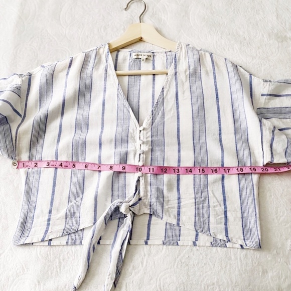 Moon River Blue and White Stripe Cotton Button Down Crop Top - Picture 5 of 10